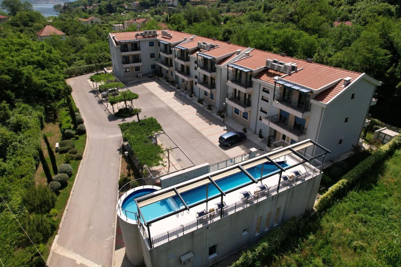 Green Bay Apartments Morinj Kotor Eksteriør bilde