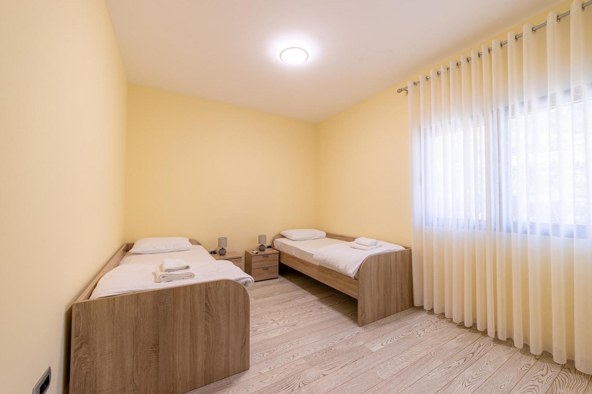 Green Bay Apartments Morinj Kotor Eksteriør bilde
